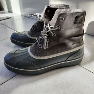 Sorel Cheyanne Metro Waterproof Boot 9.5